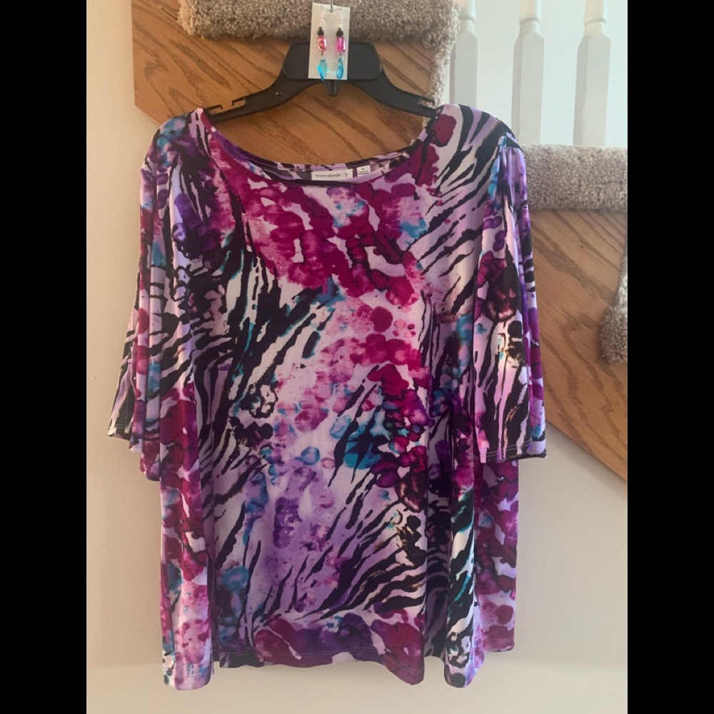 Susan Graver Stretchy Purple Print Top